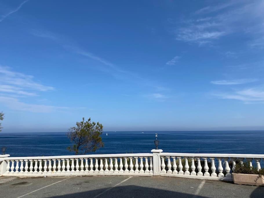 Studio Et Son Rooftop Panoramique, Antheor, Saint Raphael, Plage A Pieds Extérieur photo
